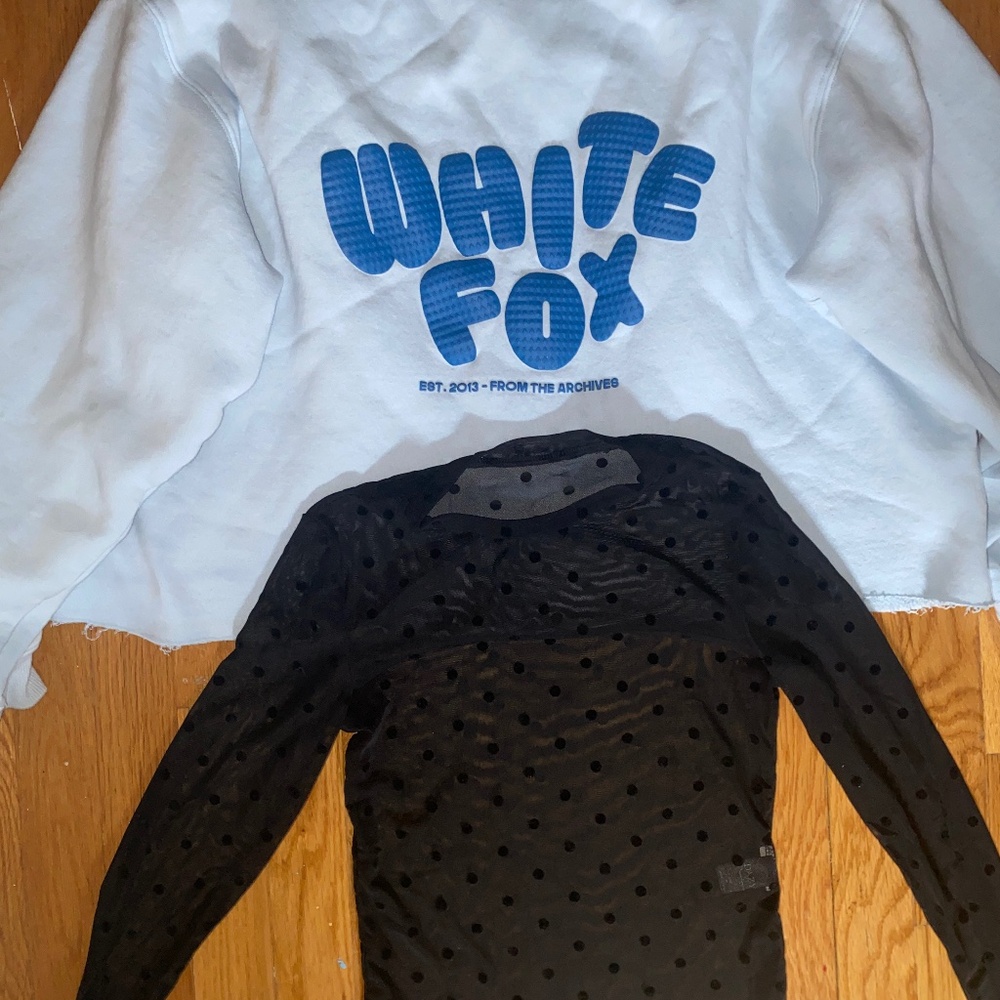 Bundle of 4 items white fox lulelemon